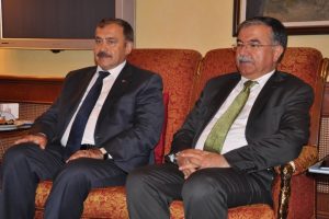 Bakan Yılmaz'dan &ouml;ğretmen alımına ilişkin a&ccedil;ıklama