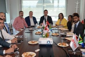 G&uuml;ney Afrikalı Belediye Başkanı Bursa'da