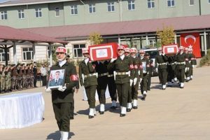 Mardin şehitleri t&ouml;renle uğurlandı