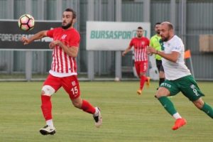 Bursaspor Balıkesirspor'u 3-1 yendi