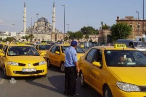 Taksiler g&uuml;ne ayarsız başladı