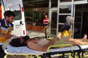 12 yaralı &Ouml;SO askeri Kilis'e getirildi