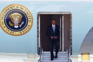 &Ccedil;in Obama'ya neden b&ouml;yle davrandı?