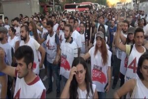Kartal'da "Gericiliğe, emperyalizme, darbecilere boyun eğmeyeceğiz" mitingi