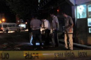 Van'da polis noktasına havanlı saldırı