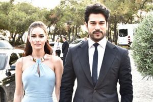 Fahriye Evcen'den sevgilisine &ouml;vg&uuml; dolu s&ouml;zler