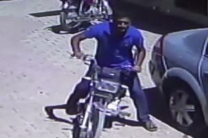 Motosiklet hırsızı kamerada