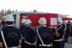 Osmaniye şehidini uğurladı