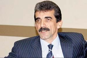 Ak Partili eski belediye başkanı g&ouml;zaltına alındı