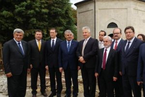 Başbakan Yardımcısı Kaynak Macaristan'da