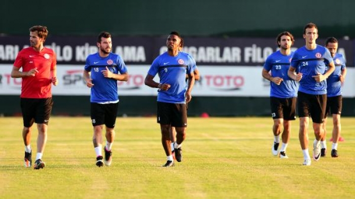 Antalyaspor'da Konya mesaisi