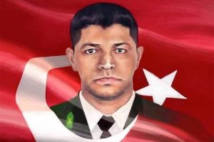 Kahraman şehit &Ouml;mer Halisdemir şiirlerde yaşayacak