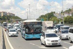 İstanbul'da ara&ccedil; sayısı 3 milyon 800 bine dayandı