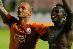 Premier Lig devleri Bruma'nın peşinde