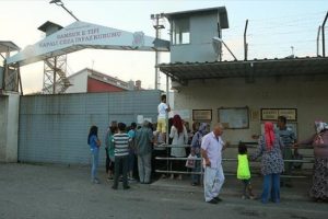 36 bin h&uuml;k&uuml;ml&uuml; tahliye edildi