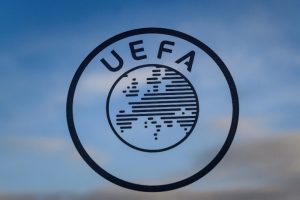 UEFA'dan Michel Platini'ye davet