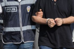 Ka&ccedil;ak hakim fındık bah&ccedil;esinde yakalandı