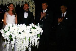 Orman ve G&uuml;neş nikah şahidi oldu!