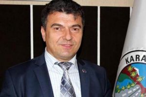 FET&Ouml;'den tutuklandılar, yakınları basına saldırdı
