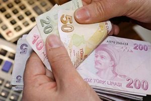 Emekli ve memurlar i&ccedil;in maaş g&uuml;n&uuml;