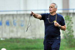İneg&ouml;lspor Teknik Direkt&ouml;r&uuml; &Ouml;zdemir: "İyi bir futbol ortaya koymak istiyoruz"