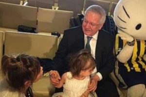 Fenerbah&ccedil;e Hello Kitty ile s&ouml;zleşme imzaladı