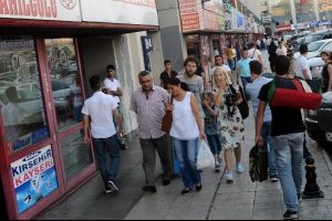 Otogarda bayram yoğunluğu başladı