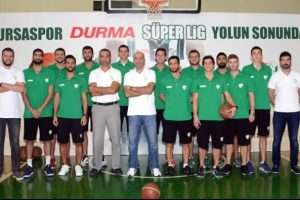 Bursaspor Durmazlar ilk ma&ccedil;ında Petkimspor ile karşı karşıya geldi