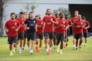 Galatasaray, Kayserispor ma&ccedil;ı hazırlıklarını s&uuml;rd&uuml;r&uuml;yor