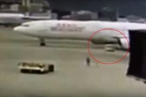 U&ccedil;ak kargo minib&uuml;s&uuml;ne b&ouml;yle &ccedil;arptı