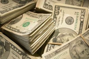 Dolar g&uuml;ne b&ouml;yle başladı