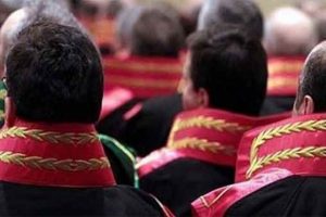 Ka&ccedil;ak savcılar FET&Ouml; abisi &ccedil;ıktı