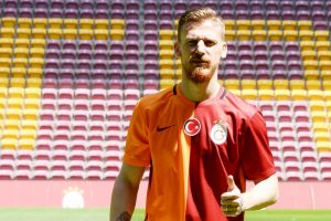 Galatasaray'da Serdar Aziz şoku