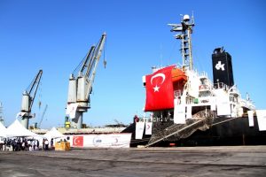 Afrika &uuml;lkelerine T&uuml;rkiye'den 11 ton yardım