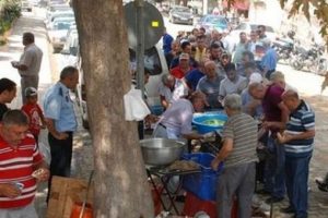 Emekliliğini 120 kilo k&ouml;fte ile kutladı