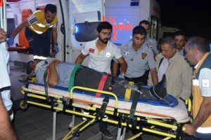 AK Partili y&ouml;neticiler kaza yaptı