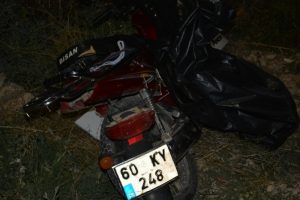 Motosikletteki 3 kişi can verdi