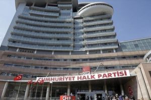 CHP Salı g&uuml;n&uuml; bayramlaşacak