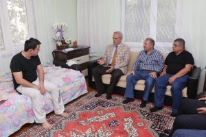 Bursa'da Altepe'den 'ge&ccedil;miş olsun' ziyareti