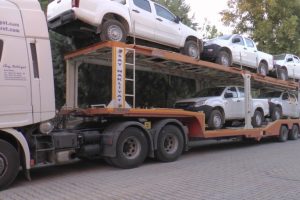 Cerablus'a 35 adet pikap g&ouml;nderildi