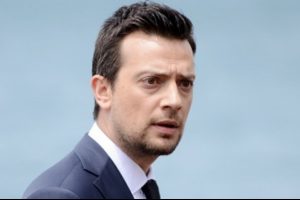 &Ccedil;ağdaş Onur &Ouml;zt&uuml;rk ameliyat oldu! Hastaneden son a&ccedil;ıklama...