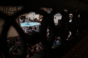 Bursa'da tarihi camiler doldu taştı
