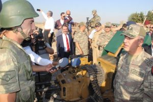 Orgeneral Akar'dan askerlere 'evlenin' talimatı