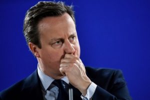 David Cameron'dan ikinci istifa