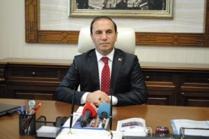 Amasya Valisi Işık, şehit ailesini ziyaret etti