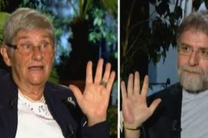Canan Karatay, Ahmet Hakan'ın elindeki kırmızılığı g&ouml;r&uuml;nce...