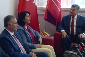 HDP'den CHP'ye bayram ziyareti