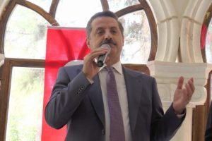 "Şimdi ger&ccedil;ekleri ifade etmek zorunda kalıyorlar"