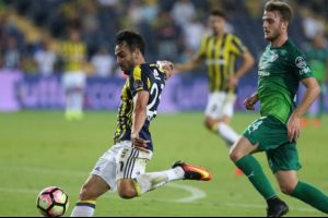 'Ruhsuz futbol ve yanlış politika'