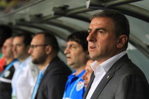 Hamzaoğlu 27 ma&ccedil;ın 20'sinde kaybetmedi